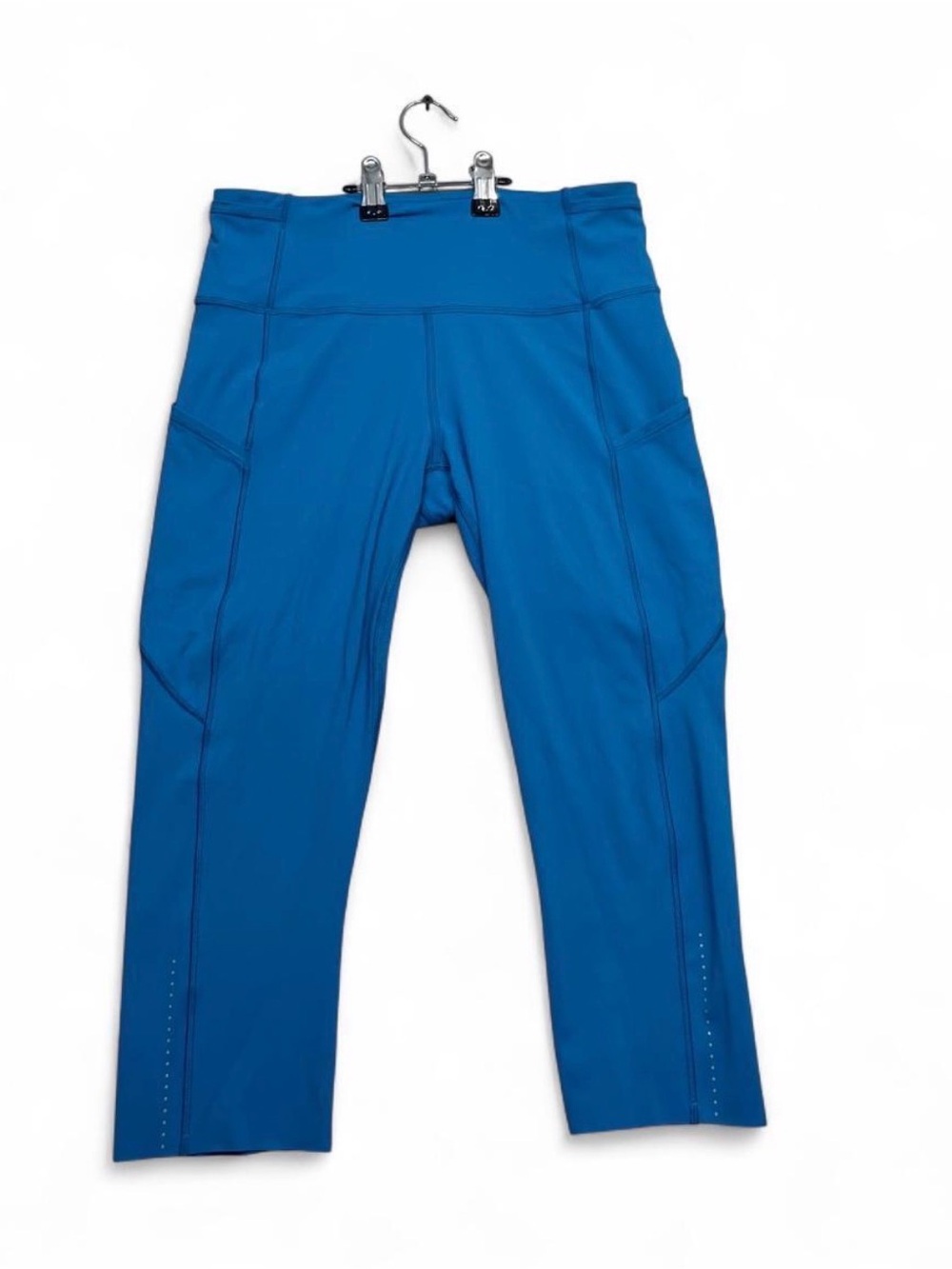 lululemon bright turquoise workout shorts